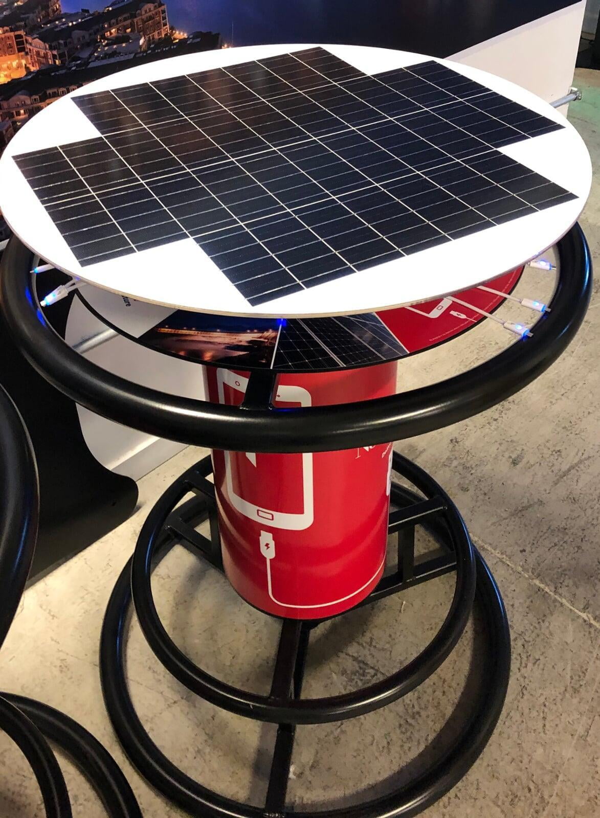 Enjoy Outdoor Events With Solar Charging Tables